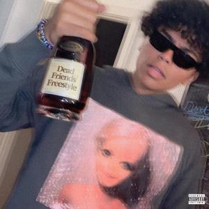 收聽isaacjacuzzi的Dead Friends Freestyle (Explicit)歌詞歌曲