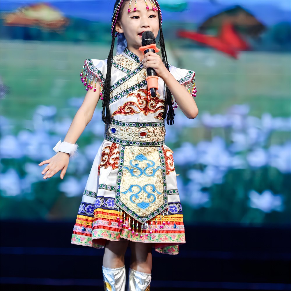 谢翎冉