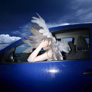 收聽SIRZEZE的SOMETHING TO DO (Explicit)歌詞歌曲