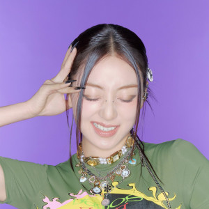 Jihyo (TWICE) ดาวน์โหลดและฟังเพลงฮิตจาก Jihyo (TWICE)