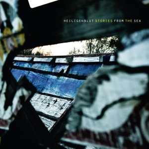 ดาวน์โหลดและฟังเพลง Astronauts พร้อมเนื้อเพลงจาก Heiligenblut