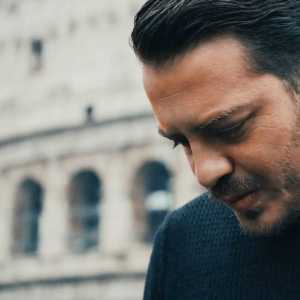 Listen to L'essenziale (Explicit) song with lyrics from Mirko Stella