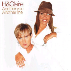 ดาวน์โหลดและฟังเพลง No Turning Back พร้อมเนื้อเพลงจาก H & Claire