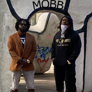 Dengarkan lagu Mobb (Explicit) nyanyian Payz Dagator dengan lirik