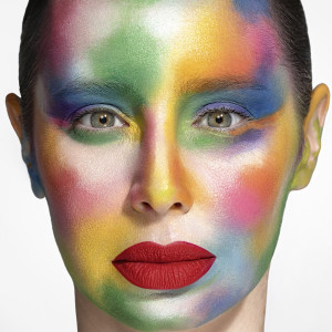 Dengarkan שיר אהבה פשוט (פשוט) (2022) lagu dari איה כורם dengan lirik