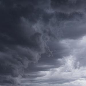 收聽Lamanna的clouds歌詞歌曲