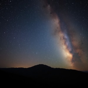 ดาวน์โหลดและฟังเพลง Sacred Love, Forbidden Ways พร้อมเนื้อเพลงจาก Ana Luísa