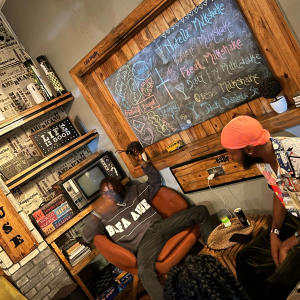 收聽Legendary Broomy的Blessed (Explicit)歌詞歌曲