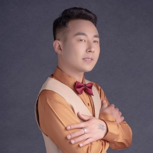 Album 最后一步留尊严 from 李明江