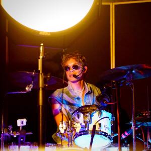 default playlist img