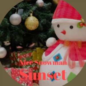 Listen to Cool Cool Christmas song with lyrics from Bobbie