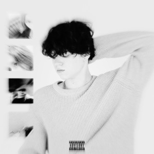 Listen to Потрачу (Explicit) song with lyrics from PR377Y