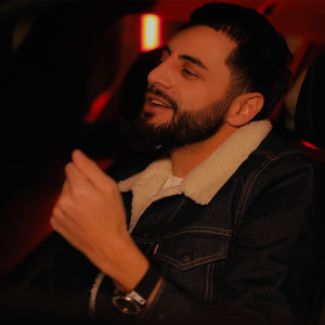收聽Rafo khachatryan的Charajiji Axjik歌詞歌曲