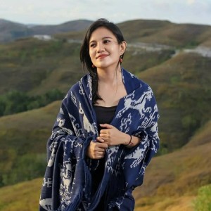 Listen to BAILA MORENA JJ song with lyrics from Tn Remixer