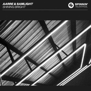 收聽Aarre的Shining Bright (Extended Mix)歌詞歌曲