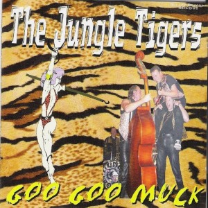 ดาวน์โหลดและฟังเพลง Love Me พร้อมเนื้อเพลงจาก The Jungle Tigers