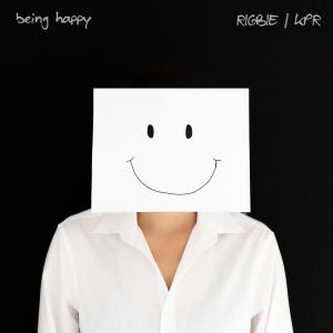 ดาวน์โหลดและฟังเพลง being happy พร้อมเนื้อเพลงจาก Rigbie