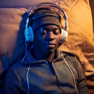 One Piece Lofi的專輯Midnight Flow: Hip Hop Sleep Music