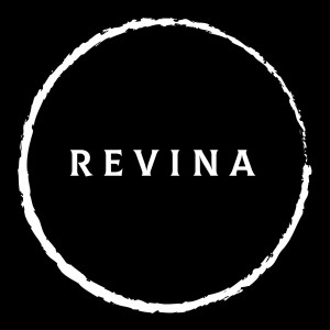 Dengarkan Benar Atau Salah (Kekasih Sahabatku) lagu dari Revina dengan lirik