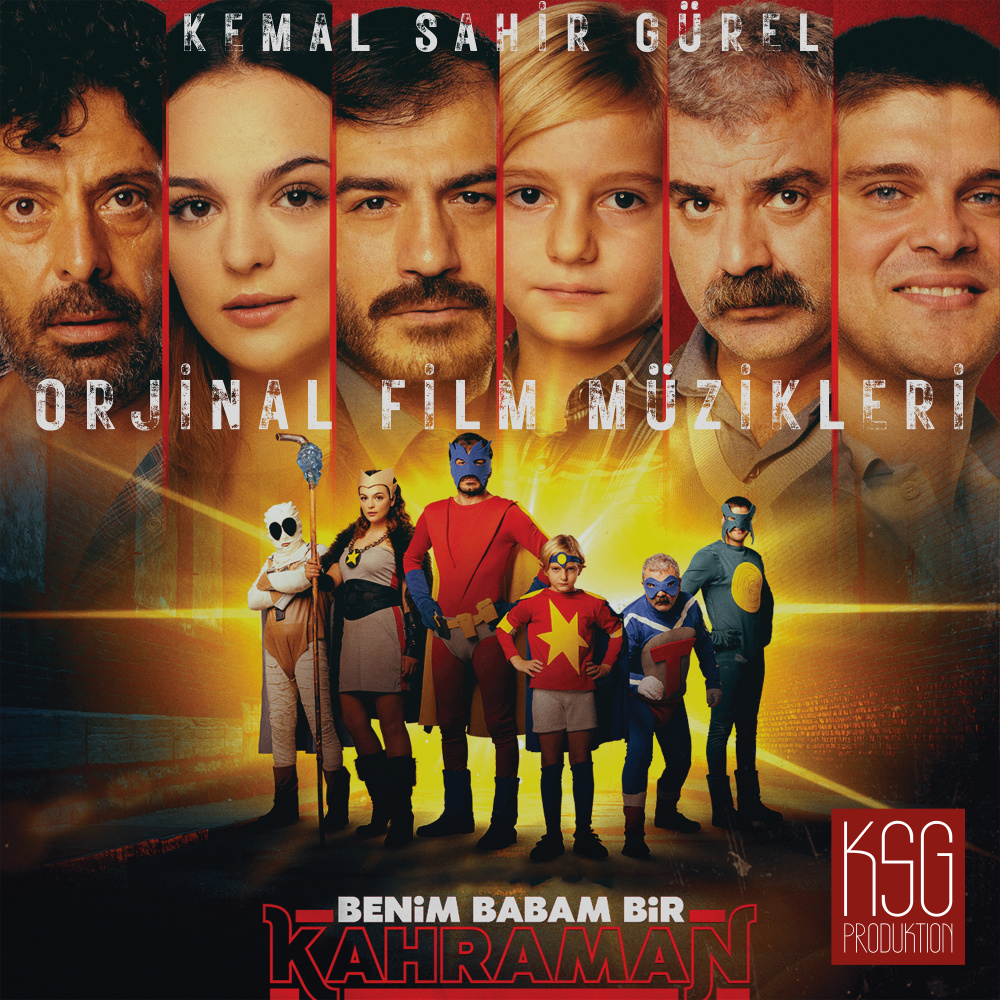 Kalabalıklar Yürüyor
