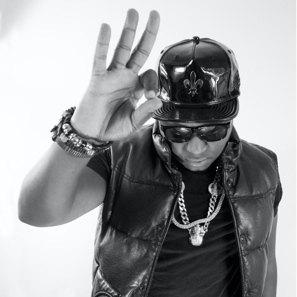 Bruce Lee (feat. Blanche Bailly, Rawf K & Ama Fru)
