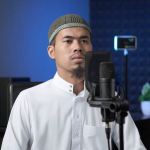 收听Abu Dihyah的Surat Al Mulk歌词歌曲