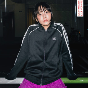 ดาวน์โหลดและฟังเพลง 나는 아직 많이 불안해 พร้อมเนื้อเพลงจาก CHOI JUNG YOON