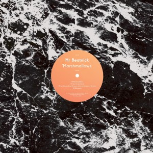 收聽Mr Beatnick的Marshmallows歌詞歌曲