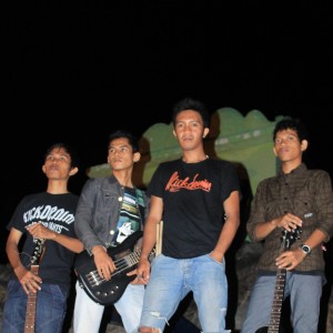 Dengarkan lagu Harapku nyanyian Jul Asa dengan lirik