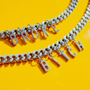 收聽Tiny Meat Gang的Broke Bitch (Explicit)歌詞歌曲