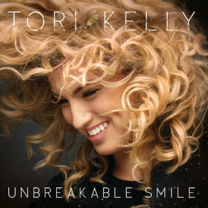 ดาวน์โหลดและฟังเพลง Anyway พร้อมเนื้อเพลงจาก Tori Kelly