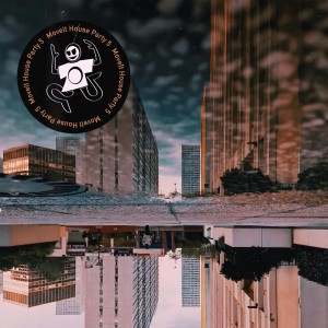 收聽Thunderbird Juicebox的Hood In A Frenzy (Tagteam Terror Remix)歌詞歌曲