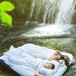 Listen to New Moon song with lyrics from Musica Para Dormir Profundamente
