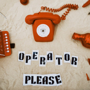 收聽Tommy Gun的Operator Please歌詞歌曲