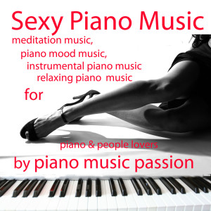 Dengarkan lagu Romantic Walk By the Sea (Solo Piano Mix) nyanyian Piano Music Passion dengan lirik