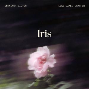 收聽Jennifer Victor的Iris (feat. Luke James Shaffer)歌詞歌曲