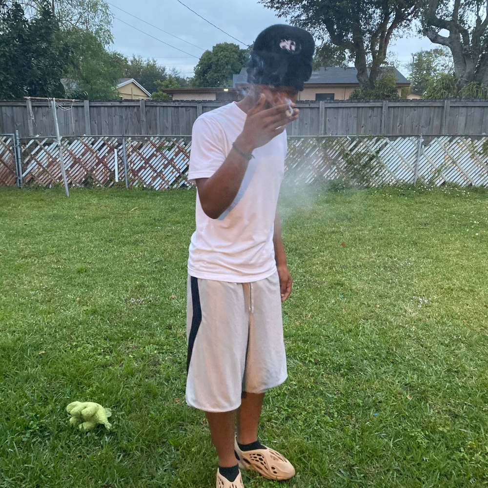 Grabba sizzlin (Explicit)