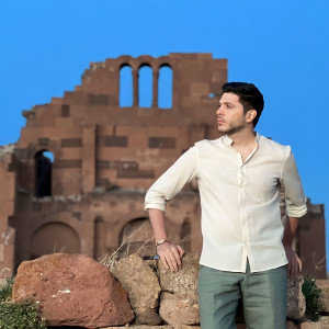 Listen to Artashat Dvin song with lyrics from Gurgen Dabaghyan