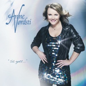 ดาวน์โหลดและฟังเพลง The Lion Sleeps Tonight พร้อมเนื้อเพลงจาก Anne Nørdsti