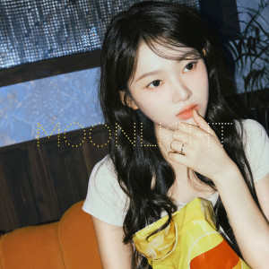 Moonlight dari Chloe Char (클로이 차)