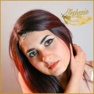 Dengarkan lagu Niente nyanyian Stephanie dengan lirik