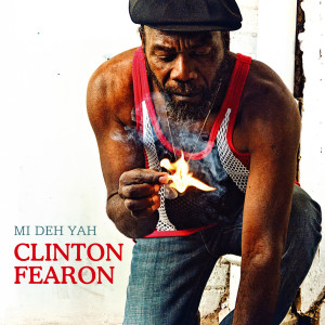 ดาวน์โหลดและฟังเพลง Feeling Blue พร้อมเนื้อเพลงจาก Clinton Fearon