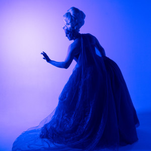 Nina West的專輯The Very Queen