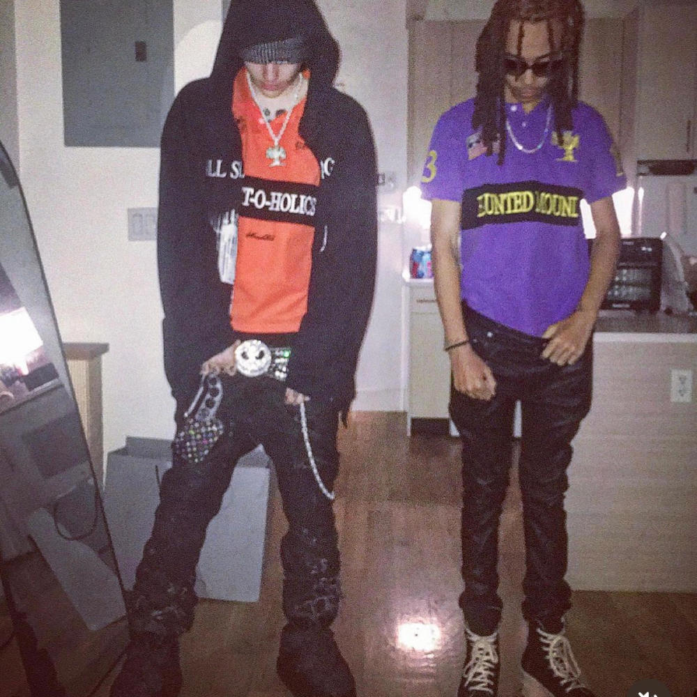 me n russa (feat. Russa) (Explicit)