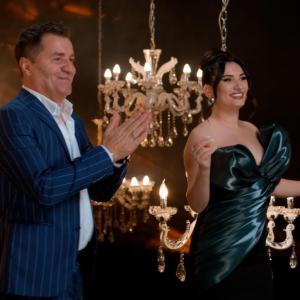 收聽Afrim Muqiqi的Potpuri 2024 (feat. Shpresa Gojani)歌詞歌曲