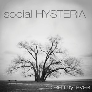 ดาวน์โหลดและฟังเพลง Close My Eyes พร้อมเนื้อเพลงจาก Social Hysteria