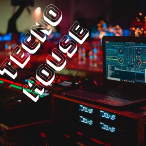 Dengarkan lagu Pop nyanyian Tecno dengan lirik