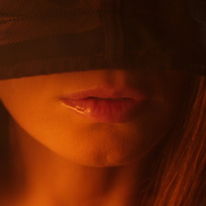 Listen to Pendant que les champs brûlent song with lyrics from Erika