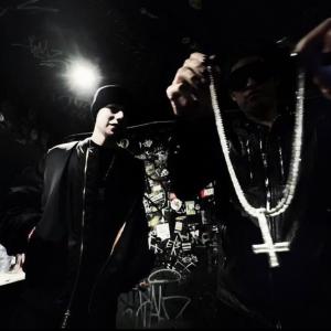 ดาวน์โหลดและฟังเพลง NIGHT BANDITS II (Explicit) พร้อมเนื้อเพลงจาก BVNDIT