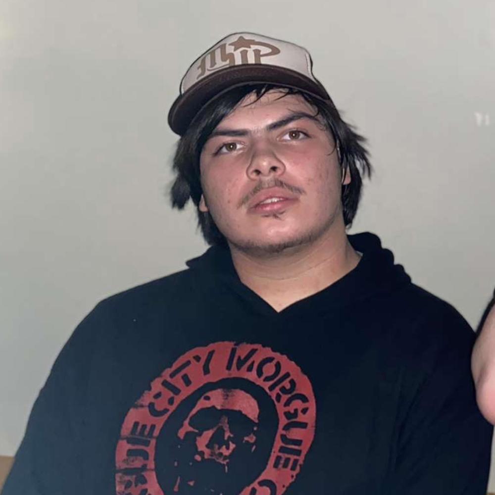 WOAH FREESTYLE (feat. Xeno Fiji) (Explicit)